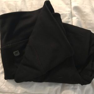 Fabletics crop leggings